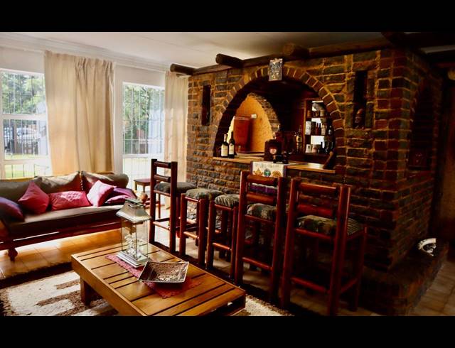 3 BEDROOM HOUSE FOR SALE IN BRACKENHURST